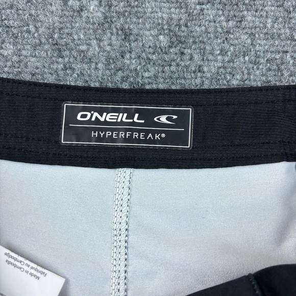 O’NEILL Men’s Hyperfreak Heist Boardshorts swim black/multi color stripe size 28 - Picture 4 of 8